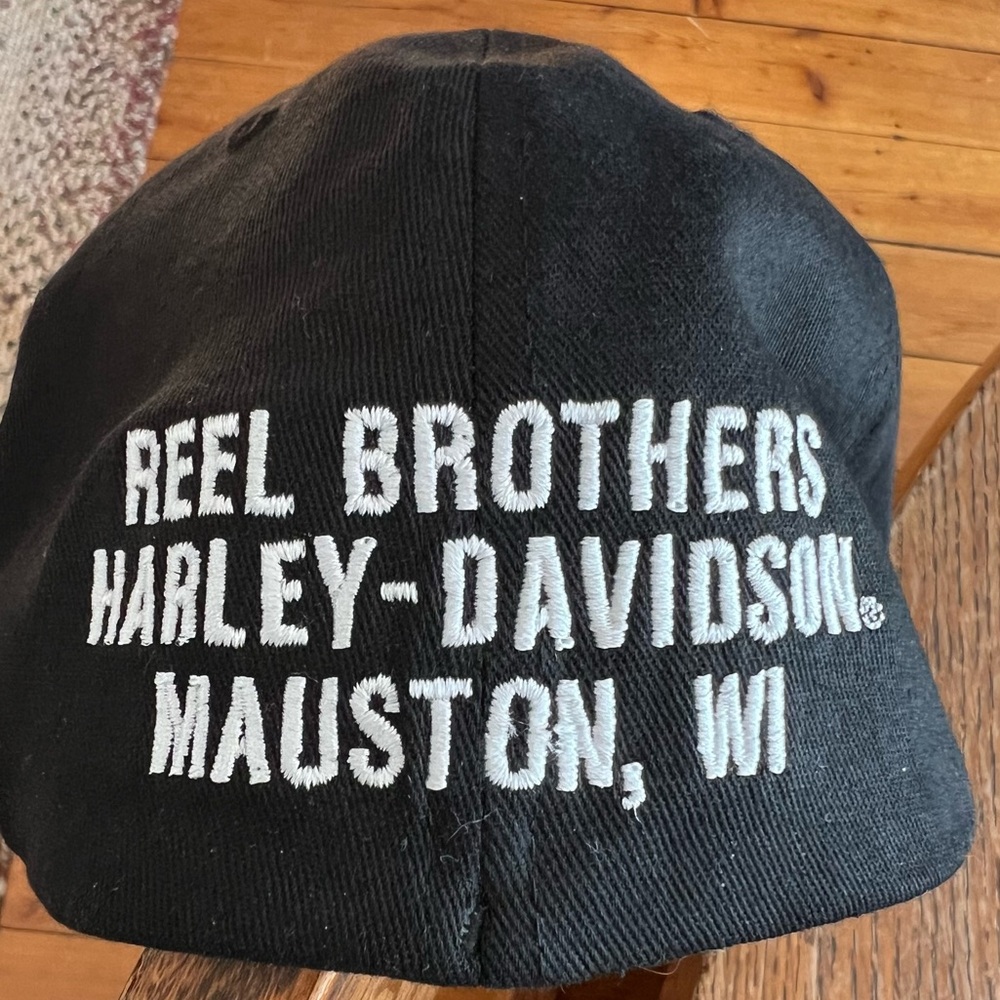 Harley-Davidson® Men’s Wisconsin Dealership Iconic Willie G TeeShirt & Cap Lot 💀 - Picture 13 of 15